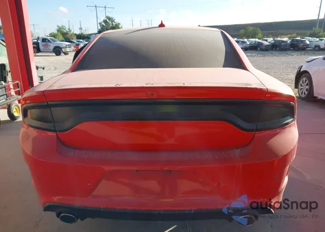 2021 Dodge Charger R/T Rwd z USA, uszkodzony, nr VIN 2C3CDXCT2MH588599